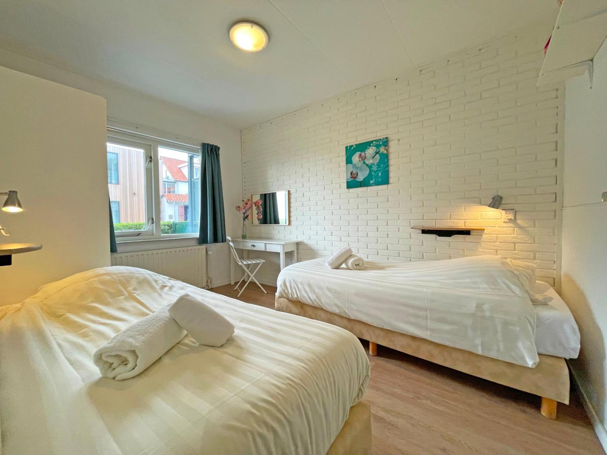 Aparthotel Bos en Duin Texel Den Hoorn  Habitación foto